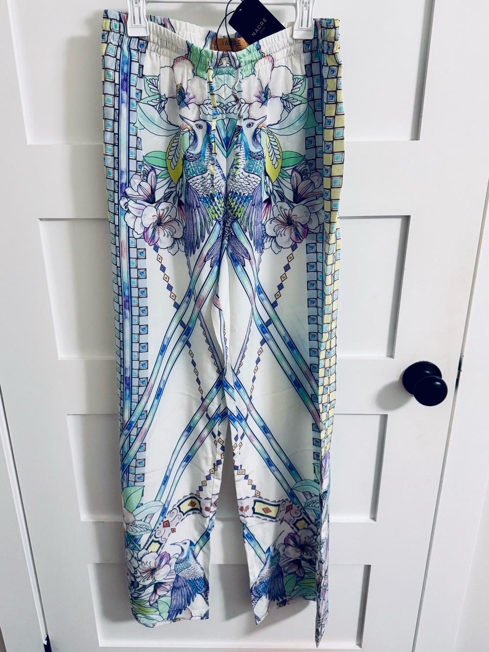 100% Silk Botanical Bird Print Palazzo Pants in Pastel Blue & Green woman’s M